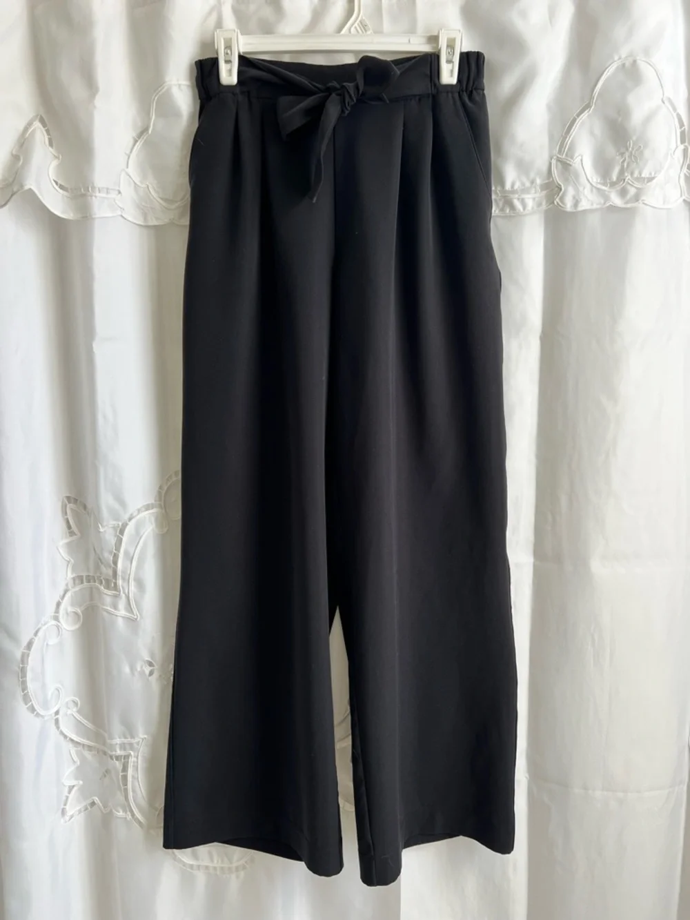 Lululemon Noir Woven Wide Leg Pants Black High Rise Office Career Size 8